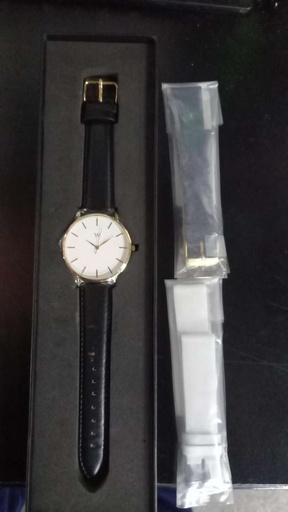 [602860764261/BDL/NEW] Reloj de Pulsera Wanderlust, Esfera Blanca con correa negra +2 correas de regalo