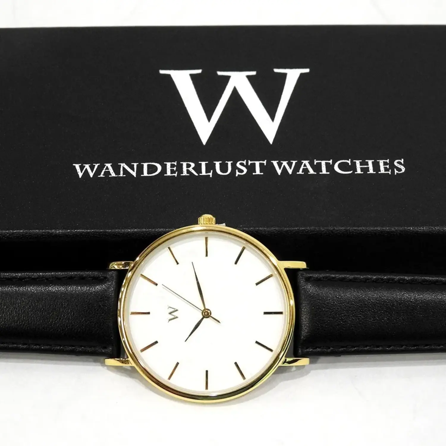 [602860764261/BDL2/NEW] Reloj Wanderlust de Pulsera – Esfera Blanca con Correa Negra + 2 Correas de Regalo, Diseño Elegante y Versátil para Uso Diario
